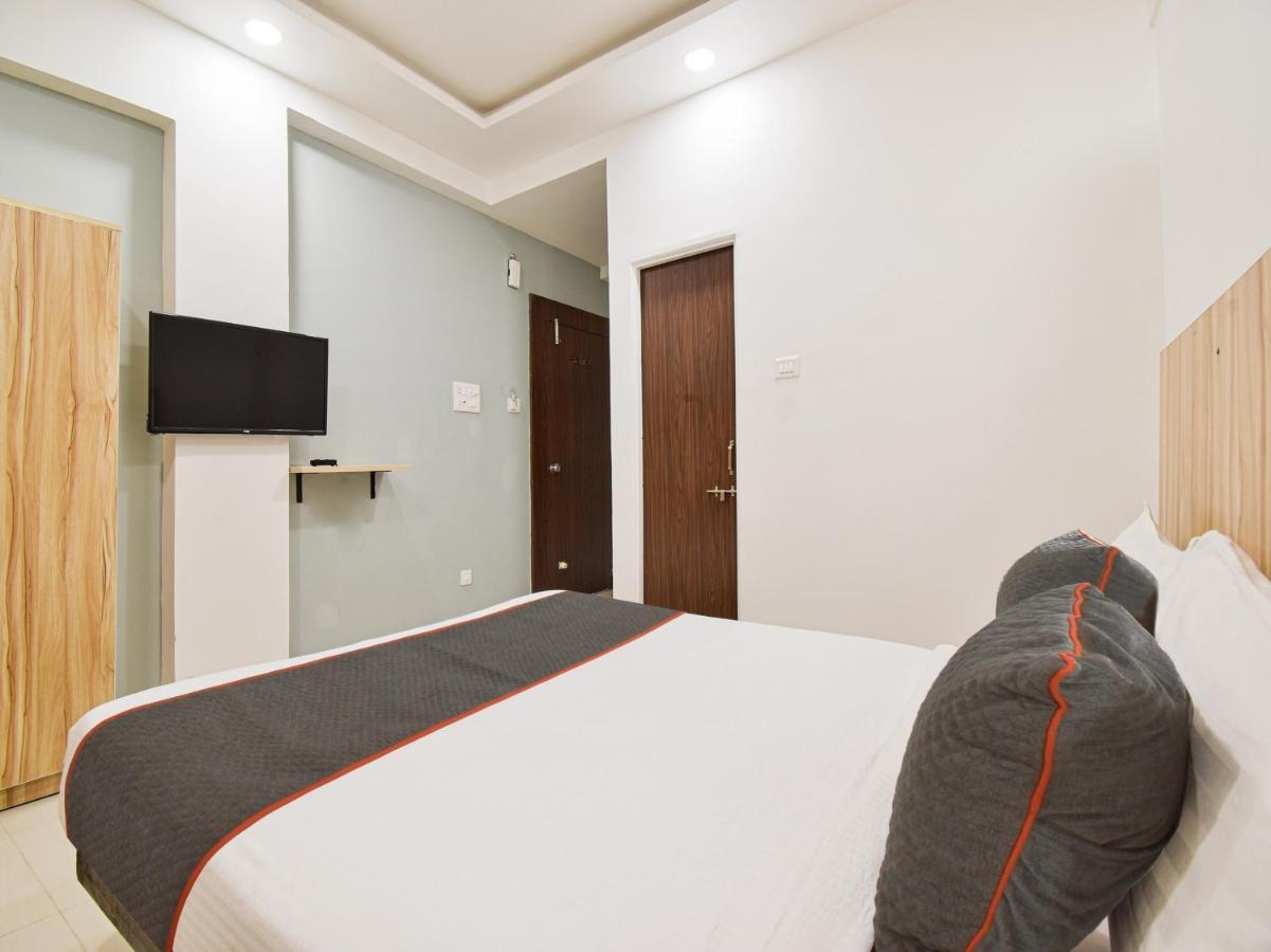 Oyo Townhouse 498 Hotel Western Nagpur Dış mekan fotoğraf