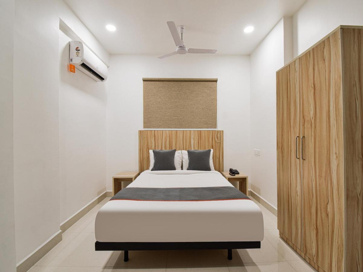 Oyo Townhouse 498 Hotel Western Nagpur Dış mekan fotoğraf