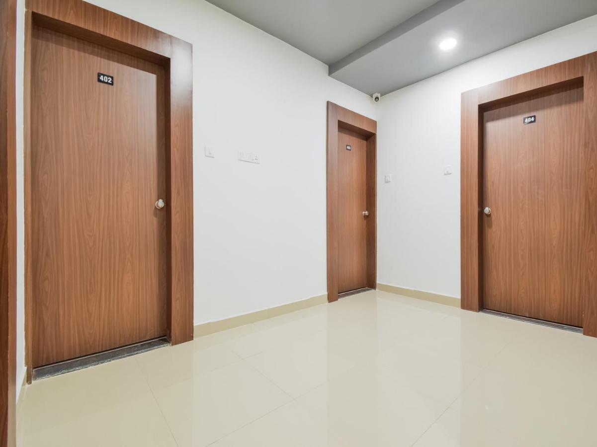 Oyo Townhouse 498 Hotel Western Nagpur Dış mekan fotoğraf